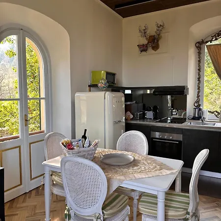 公寓 Dimora Vista Con Piscina