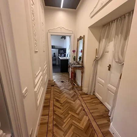 Dimora Vista Con Piscina Appartamento Lesa
