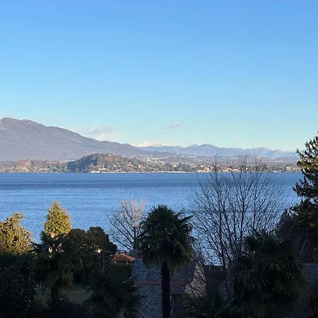 Dimora Vista Con Piscina 莱萨