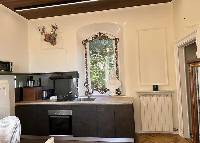 Dimora Vista Con Piscina * 莱萨